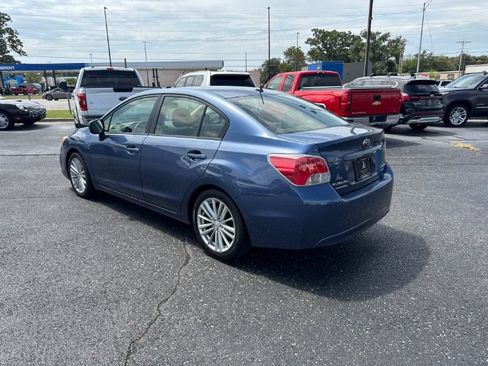 Used 2013 Subaru Impreza 2.0i Premium AWD/4WD image 5