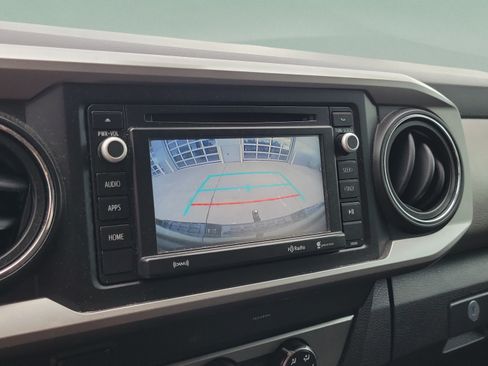 Used 2019 Toyota Tacoma SR5 AWD/4WD image 20