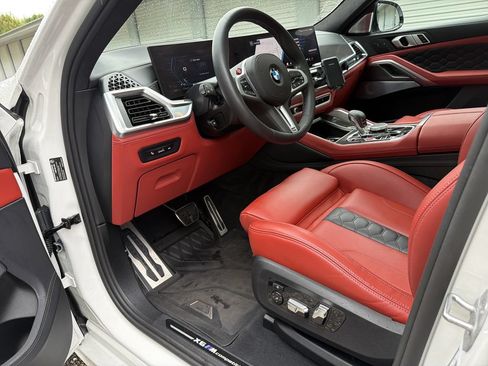 Used 2025 BMW X6 M Competition w/ Executive Package AWD/4WD image 4