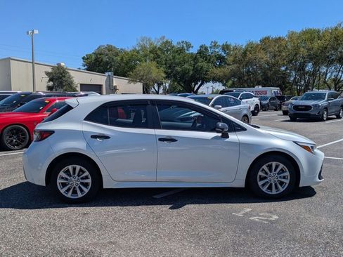 Used 2023 Toyota Corolla SE image 4