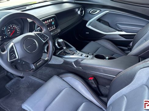 Certified 2017 Chevrolet Camaro SS w/ 50th Anniversary Edition RWD image 10