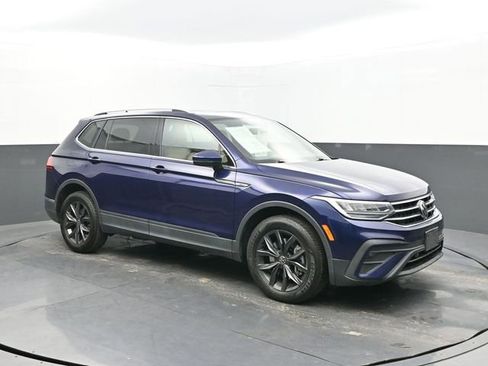 Used 2022 Volkswagen Tiguan SE image 7