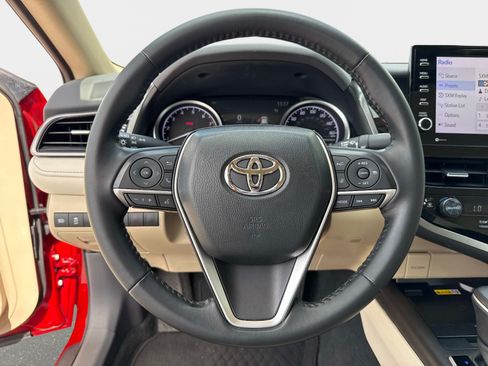 Used 2023 Toyota Camry XLE FWD image 26