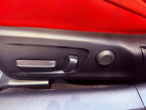 Certified 2025 Lexus IS 350 F Sport image 20