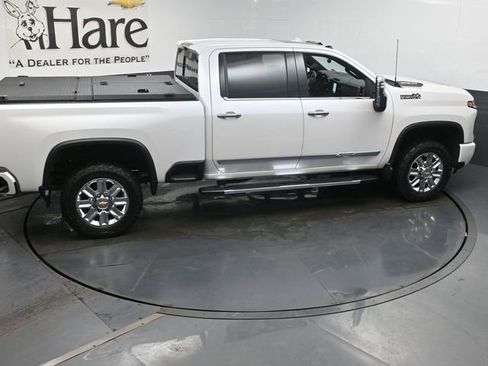 Used 2024 Chevrolet Silverado 3500 High Country w/ High Country Premium Package AWD/4WD image 38