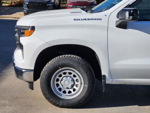 New 2026 Chevrolet Silverado 1500 W/T w/ WT Safety Package RWD image 10