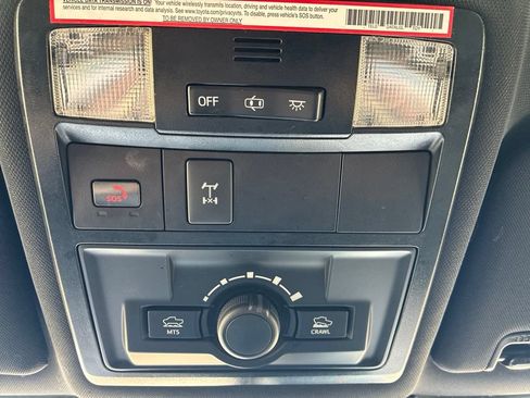 Used 2023 Toyota Tacoma TRD Off-Road AWD/4WD image 16