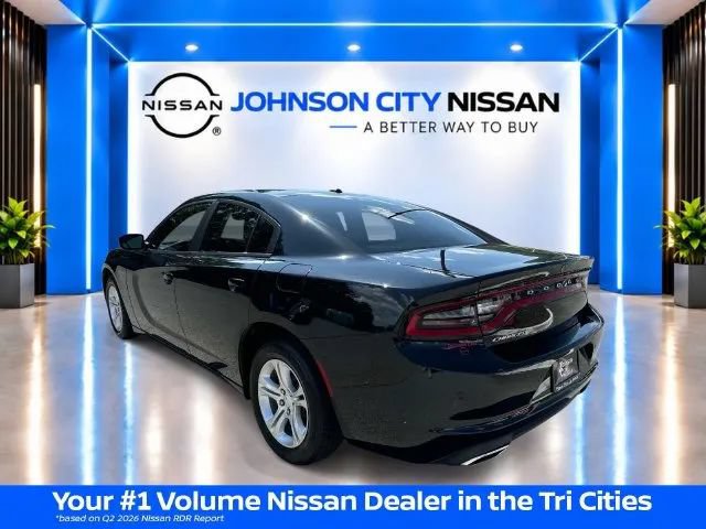 Used 2022 Dodge Charger SXT RWD image 6