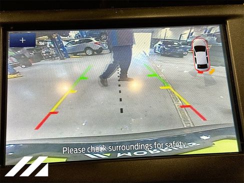 Used 2020 Ford Fusion SE image 15