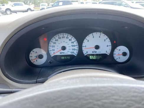 Used 2007 Dodge Caravan SXT FWD image 13