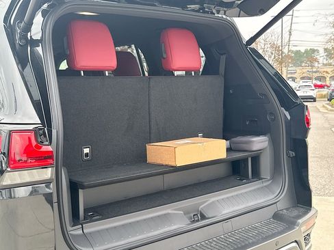 New 2025 Lexus LX 700h F Sport image 34