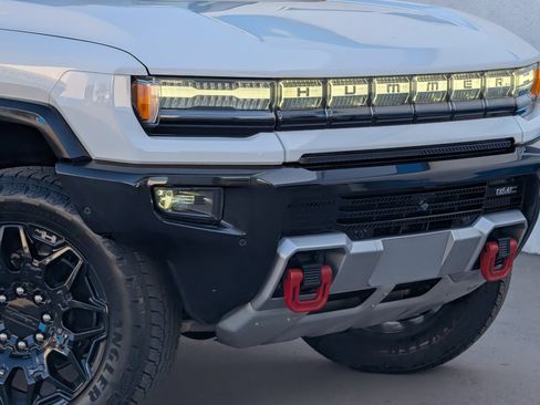 Used 2025 GMC Hummer EV 2X w/ LPO, Sport Package AWD/4WD image 3