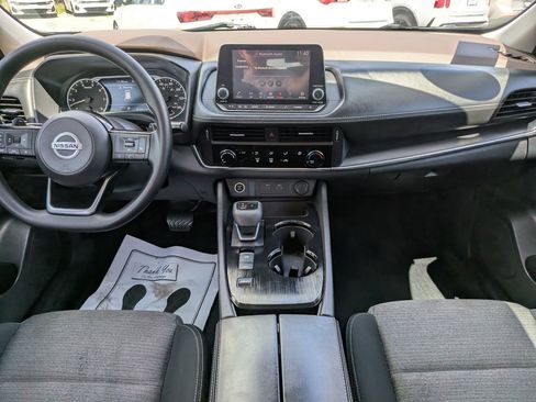 Used 2021 Nissan Rogue S FWD image 16