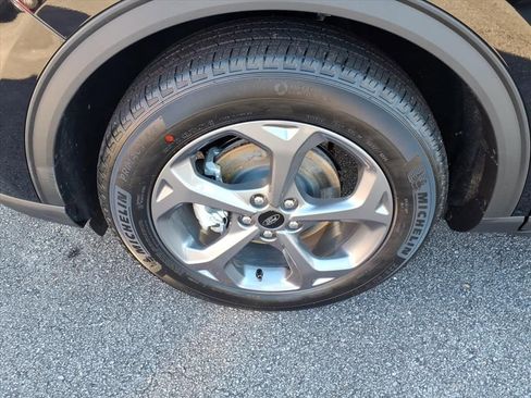 New 2026 Ford Escape ST-Line w/ Cold Weather Package image 4