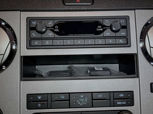 New 2026 Ford F650 2WD Regular Cab Super Duty image 9