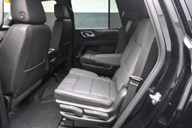 Used 2022 Chevrolet Tahoe RST w/ Luxury Package AWD/4WD image 20