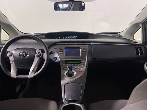 Used 2015 Toyota Prius Four image 14