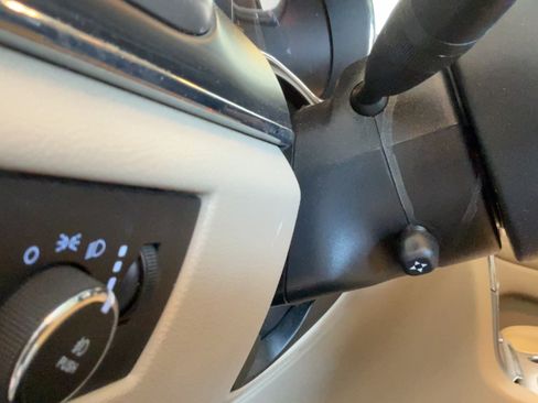 Used 2021 Jeep Grand Cherokee Limited RWD image 22