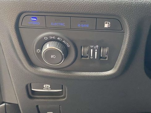 Used 2024 Jeep Grand Cherokee Limited 4xe AWD/4WD image 18