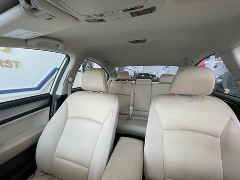 Used 2017 Subaru Legacy 2.5i Premium AWD/4WD image 16