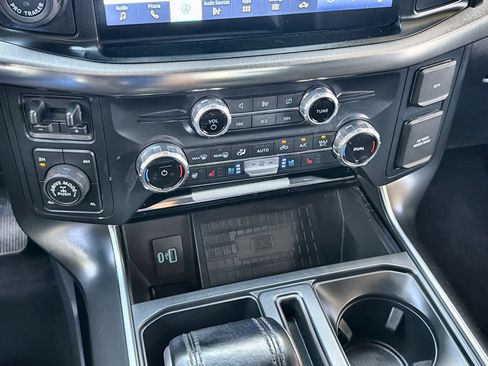 Used 2022 Ford F150 Raptor w/ Equipment Group 801A High AWD/4WD image 19