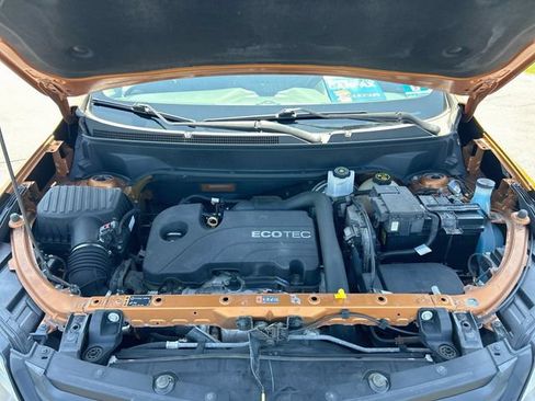 Used 2018 Chevrolet Equinox LT w/ Sun & Infotainment Package AWD/4WD image 39