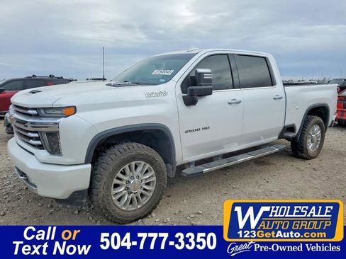 Used 2021 Chevrolet Silverado 2500 High Country w/ Z71 Off-Road Package AWD/4WD image 1