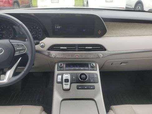 Used 2022 Hyundai Palisade SEL w/ Premium Package FWD image 10