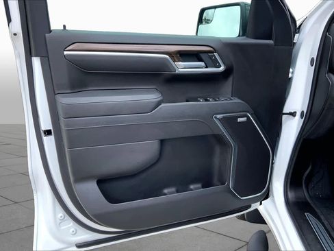 Used 2026 Chevrolet Silverado 1500 RST w/ Texas Edition Plus RWD image 23
