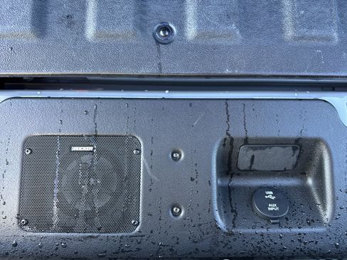 Used 2024 GMC Sierra 1500 AT4X w/ AT4X AEV Edition image 36