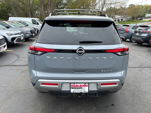 Used 2022 Nissan Pathfinder SL w/ SL Premium Package AWD/4WD image 6