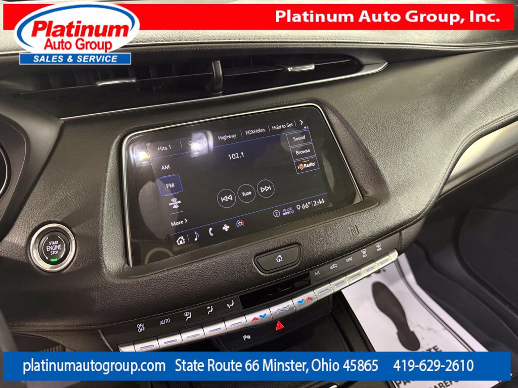 Used 2020 Cadillac XT4 Premium Luxury AWD/4WD image 19