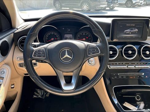 Used 2016 Mercedes-Benz C 300 Sedan image 6