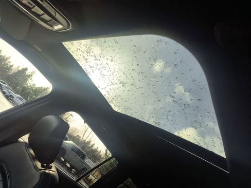 New 2025 Jeep Grand Cherokee L Limited w/ Luxury Tech Group II image 22