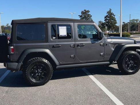 Used 2021 Jeep Wrangler Unlimited Sport image 10