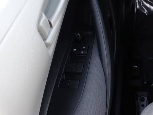 Used 2023 Toyota Corolla LE w/ Carpet Mat Package (TMS) image 38