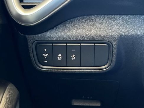 Used 2024 Kia Soul LX w/ Option Group 015 FWD image 33