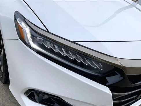 Used 2022 Honda Accord Sport image 26