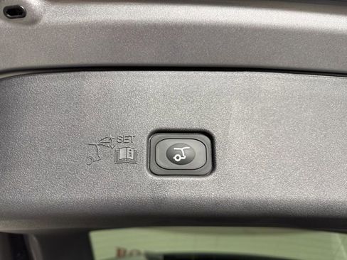 New 2026 Lincoln Nautilus Premier w/ Equipment Group 102A image 27