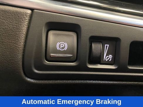 Used 2023 Cadillac XT6 Premium Luxury AWD/4WD image 13