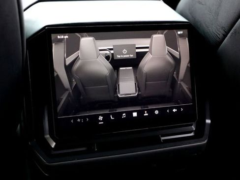 Used 2024 Tesla Cybertruck AWD Crew Cab image 29