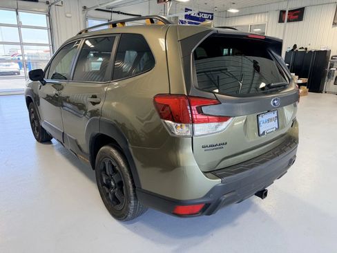 Used 2022 Subaru Forester Wilderness w/ Wilderness Package AWD/4WD image 5