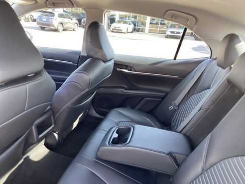 Used 2024 Toyota Camry SE image 16