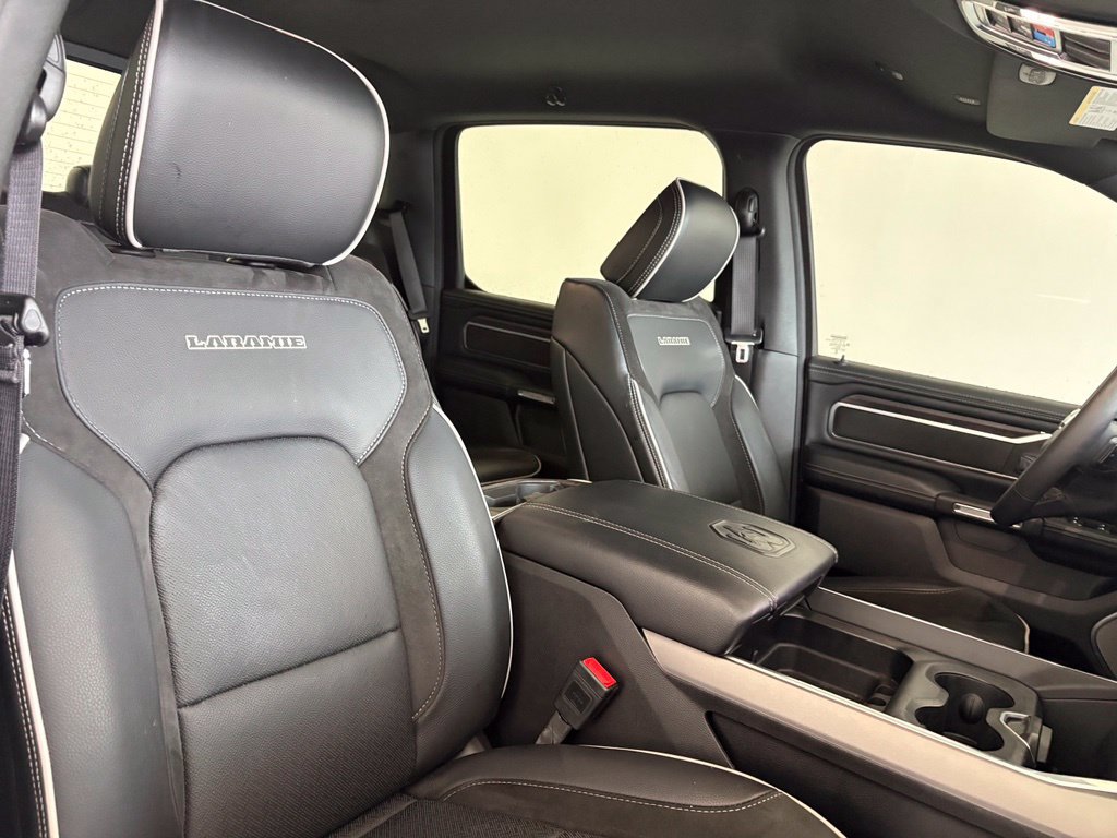 Used 2025 RAM 1500 Laramie AWD/4WD image 45
