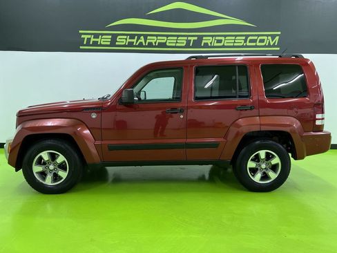 Used 2008 Jeep Liberty Sport w/ Popular Equipment Group AWD/4WD image 6