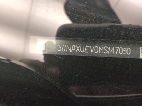 Used 2021 Chevrolet Equinox LT image 33