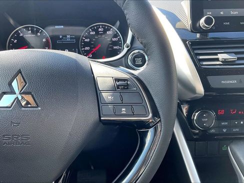 Used 2024 Mitsubishi Eclipse Cross SE image 18