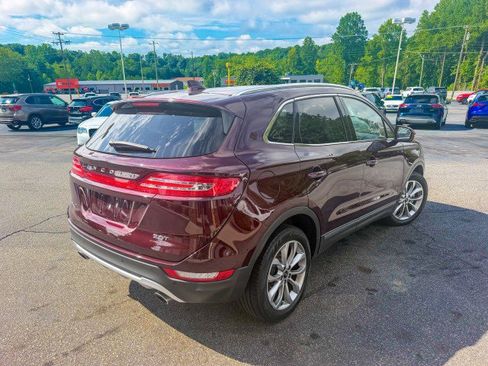 Used 2017 Lincoln MKC Select w/ Select Plus Package FWD image 4