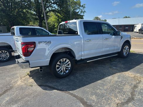 New 2025 Ford F150 Lariat w/ Equipment Group 501A Mid image 4