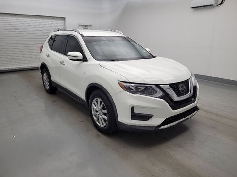 Used 2019 Nissan Rogue SV FWD image 13